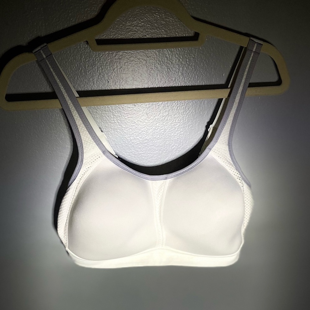 Wacoal wire free sports bra 36DDD